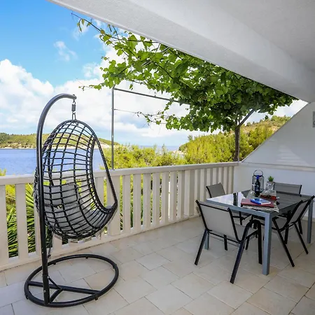 Island Breeze M - Zf Hvar