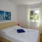 Island Breeze M - Zf Hvar