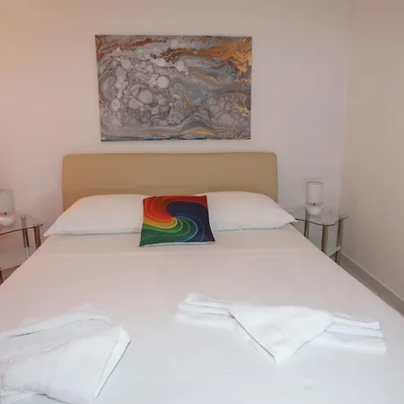 Island Breeze M - Zf Hvar