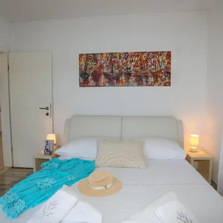 Island Breeze M - Zf Hvar * Hvar Town