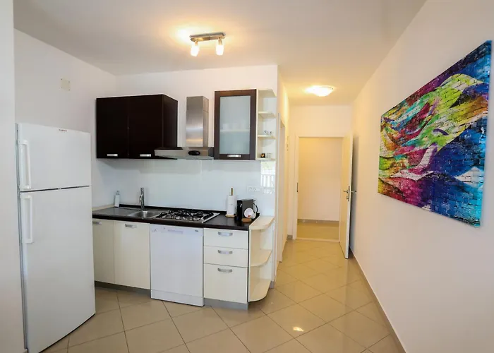 Island Breeze M - Zf Hvar