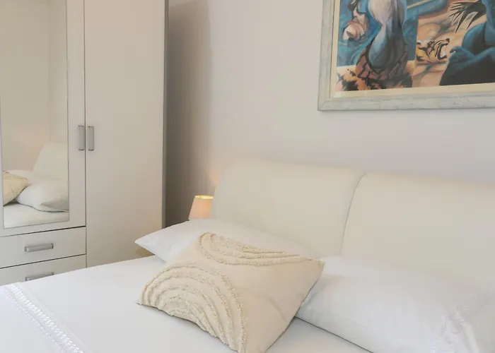 Island Breeze M - Zf Hvar