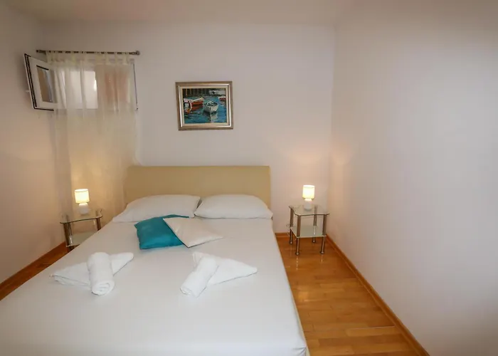 Island Breeze M - Zf Hvar Hvar Town